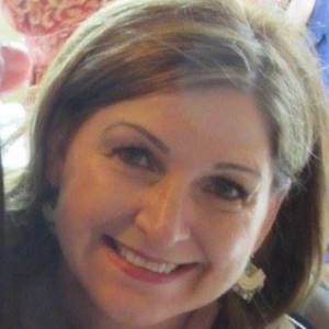 Meet your Posher, Leticia